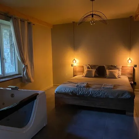Superbe Avec Jacuzzi Et Jardin Prive Διαμέρισμα *